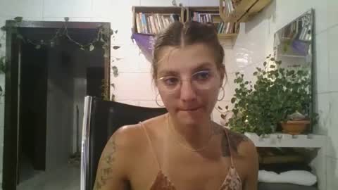 babydemon6 online show from January 7, 12:03 am