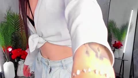 Sophia online show from March 28, 3:50 am