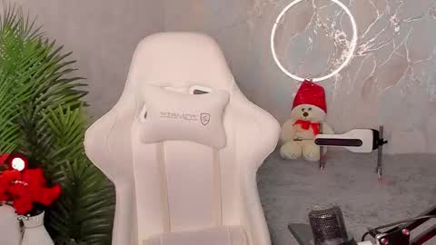 Sophia online show from February 3, 6:22 am