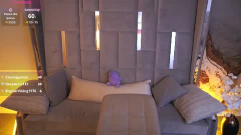 Lady Vi online show from July 5, 4:19 am