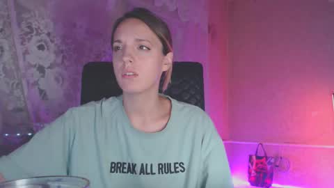 Sonya online show from September 8, 11:15 pm