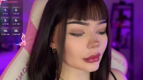 Nika online show from February 7, 4:33 pm