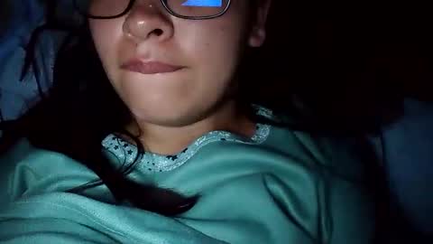  Gisselle  online show from January 2, 11:27 pm