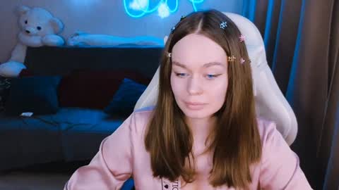 Lin online show from January 17, 4:26 pm