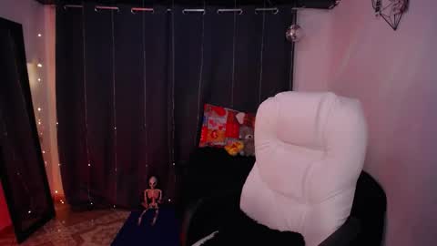 Scarlett online show from February 22, 11:54 pm