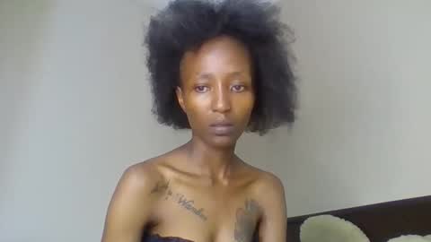 baddie_bunnie online show from December 21, 7:18 pm