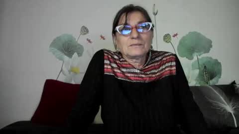 Gina online show from October 7, 10:08 am