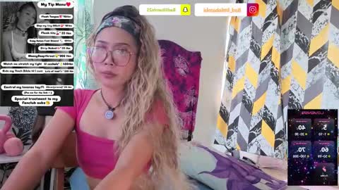 badlilbambi online show from September 22, 6:45 am