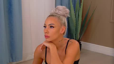 bailey_rush online show from October 2, 2:11 pm