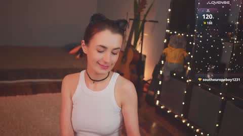 Ellen and  online show from February 6, 4:58 pm