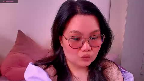 Barbie Kim online show from November 2, 8:56 pm