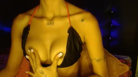 barbie_222 online show from October 9, 12:37 am