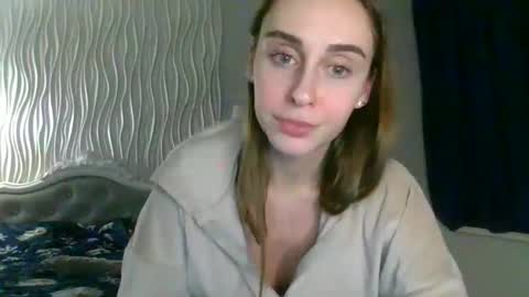 Kate online show from February 13, 8:54 pm