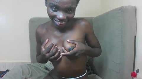 barbies_ebony online show from December 22, 4:43 pm