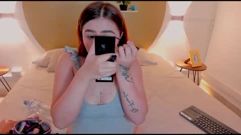    Help me get to 100 thumbs up  plss  online show from January 17, 3:45 am