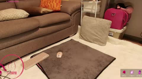 PukiPuki online show from February 24, 6:15 pm