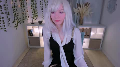 Ask me  online show from January 19, 10:49 pm