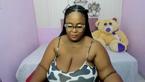 Charlote online show from October 28, 1:17 pm