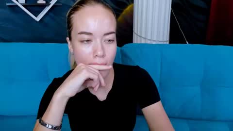 beatrice33 online show from August 9, 3:34 am