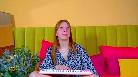 Beatrice online show from December 3, 6:54 pm