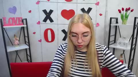 BeatriceFlyy online show from March 5, 6:12 am