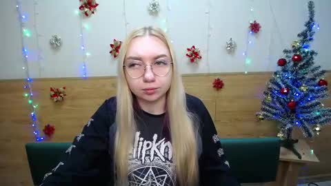 BeatriceFlyy online show from January 20, 6:10 am