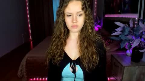 BeatriceWild online show from March 24, 12:10 pm