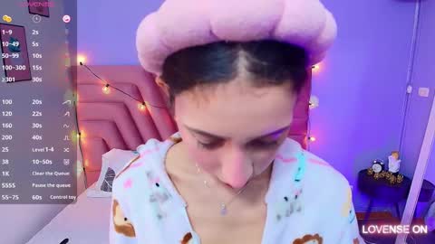 Shalom  online show from February 19, 8:52 pm