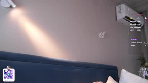 Polly  online show from September 11, 1:55 pm