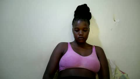 beauty_nina1 online show from December 5, 5:29 am