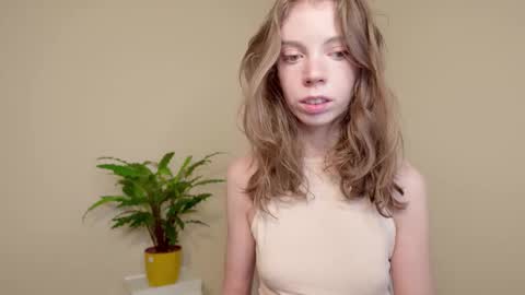 Eliise online show from November 6, 4:24 pm