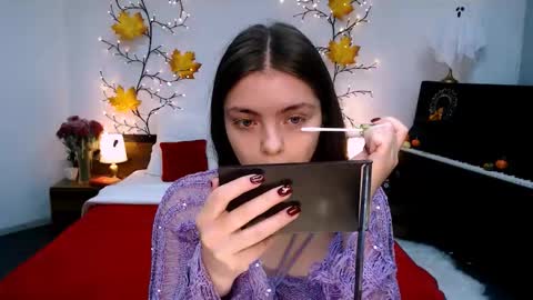 Gloria online show from October 31, 12:09 pm