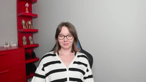 Zoe online show from March 13, 7:53 am