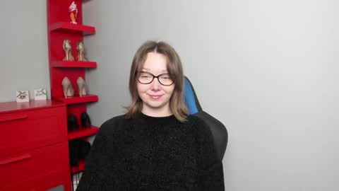 Zoe online show from March 31, 6:13 am