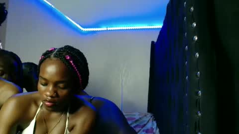 Becky online show from November 25, 1:08 am