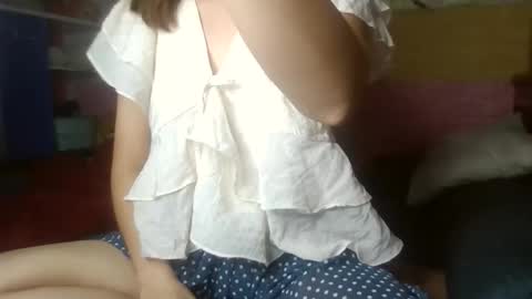 beebaby_xx online show from September 25, 5:44 pm