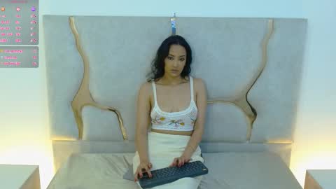 BELLA online show from September 27, 4:03 pm