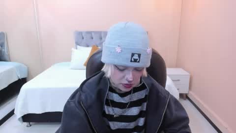 Bela online show from April 13, 12:50 pm