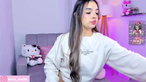 bella igbella hunttt online show from February 6, 7:45 am