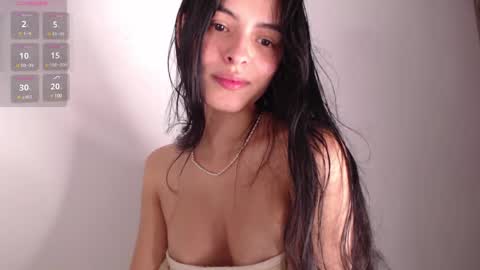   online show from March 6, 11:31 pm