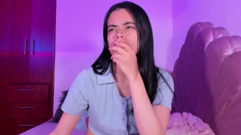 Valeria Model Independent online show from November 21, 5:42 am