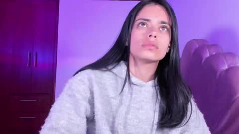 Valeria Model Independent online show from October 3, 5:23 am