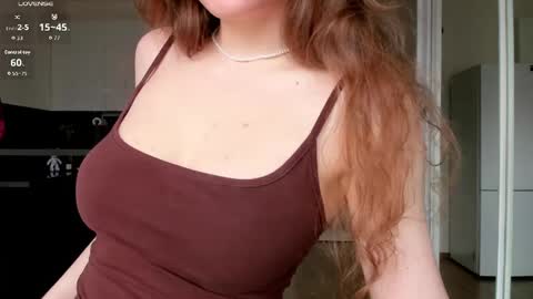 bella_xiss online show from April 13, 9:54 am