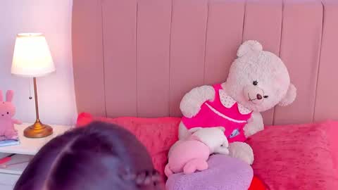 BellaFontana online show from October 4, 7:18 pm