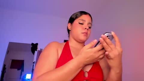 Bella online show from January 18, 7:15 pm