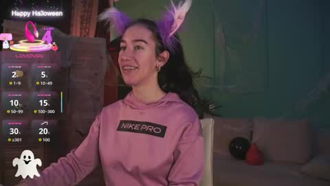 Bella online show from November 3, 10:19 am