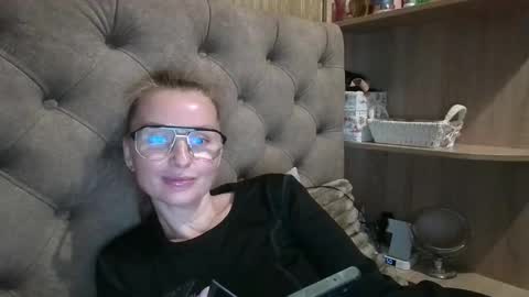 Amelia online show from October 30, 7:26 pm