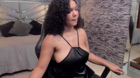 Belly online show from October 17, 2:20 pm