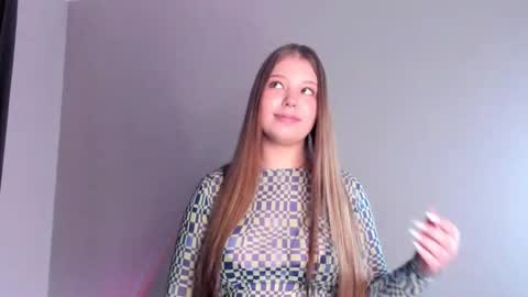 Kate online show from November 19, 1:33 pm