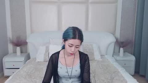 berniceafra online show from September 13, 3:36 am